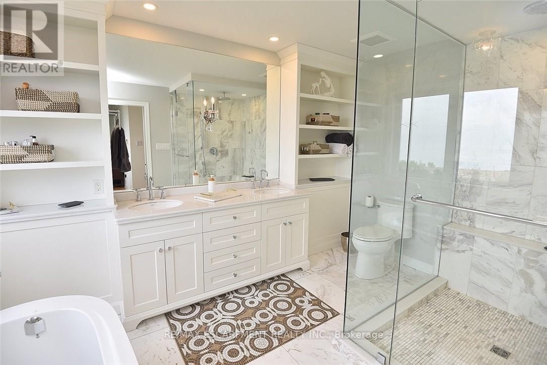 5 - 97 SUNVALE PLACE Image 19