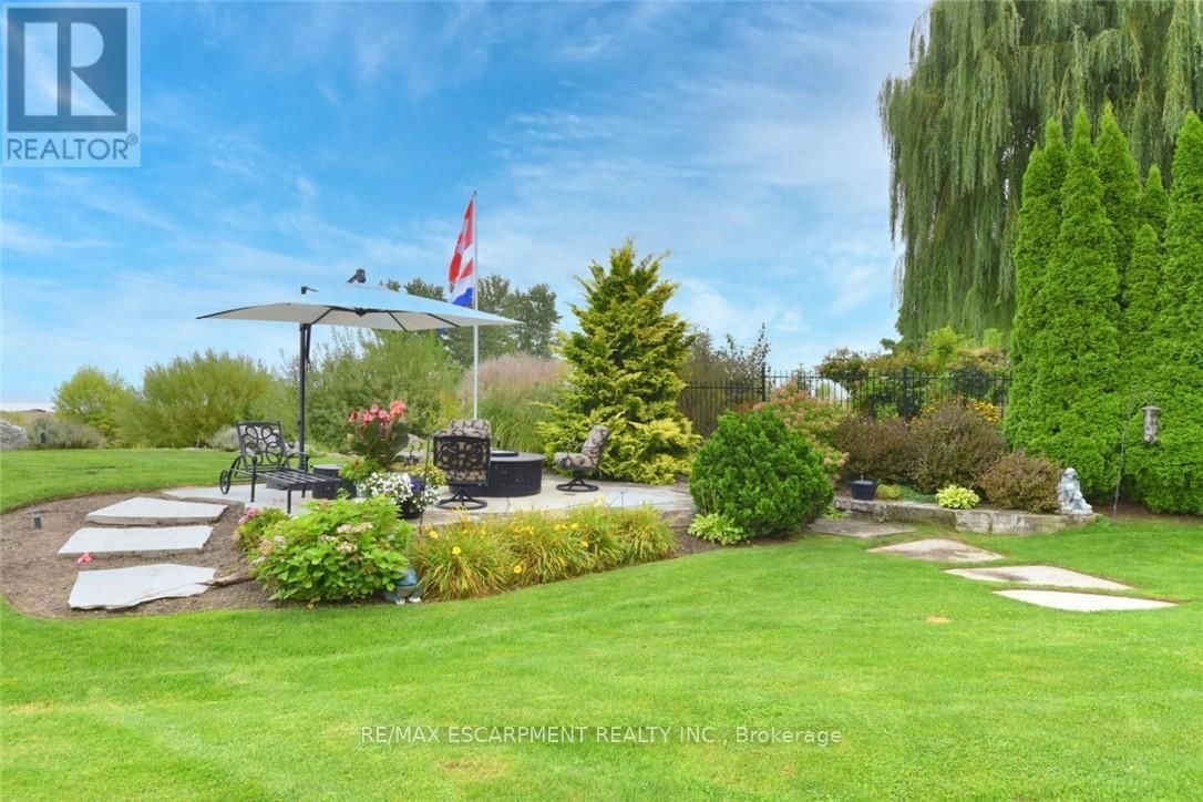 5 - 97 SUNVALE PLACE Image 31