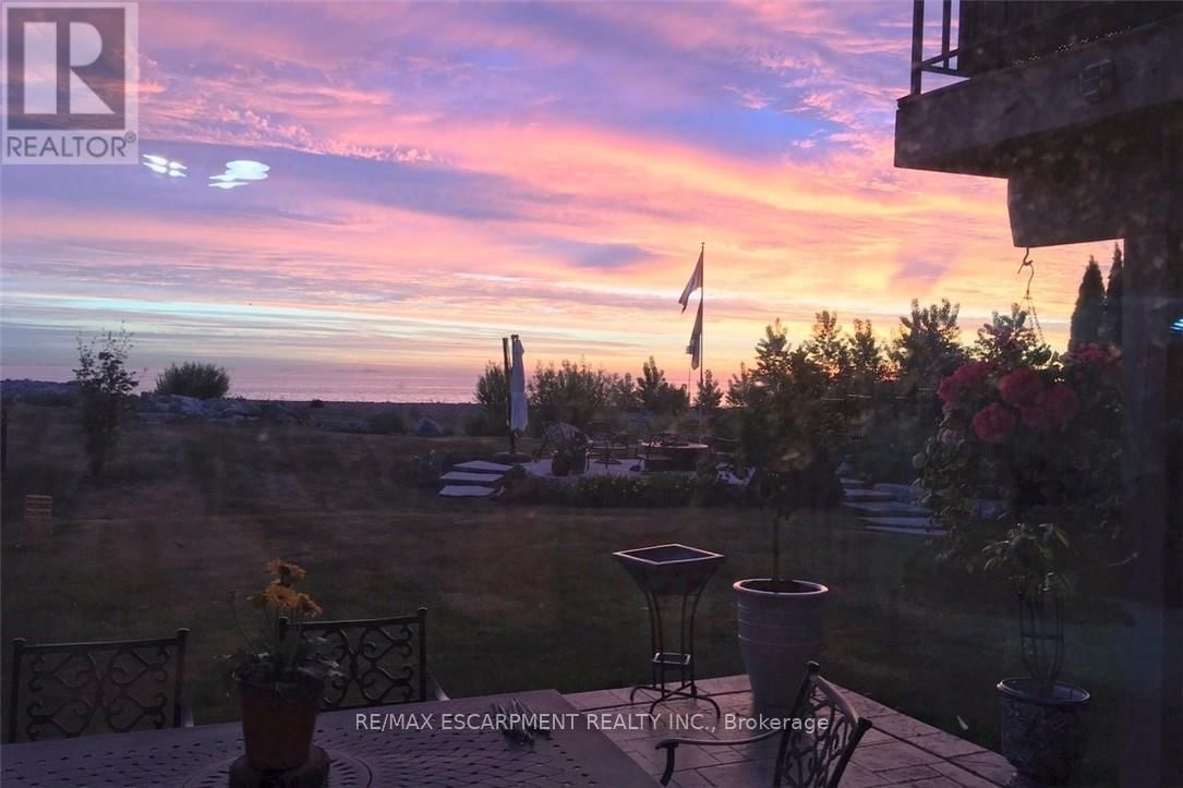 5 - 97 SUNVALE PLACE Image 34