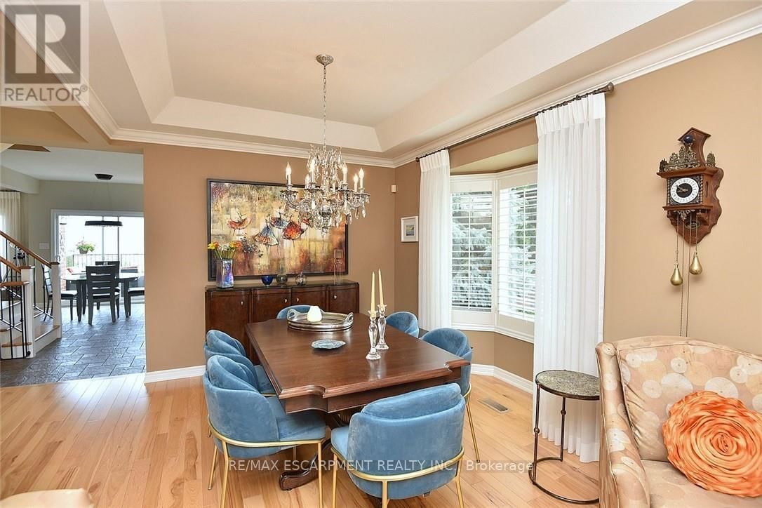 5 - 97 SUNVALE PLACE Image 5