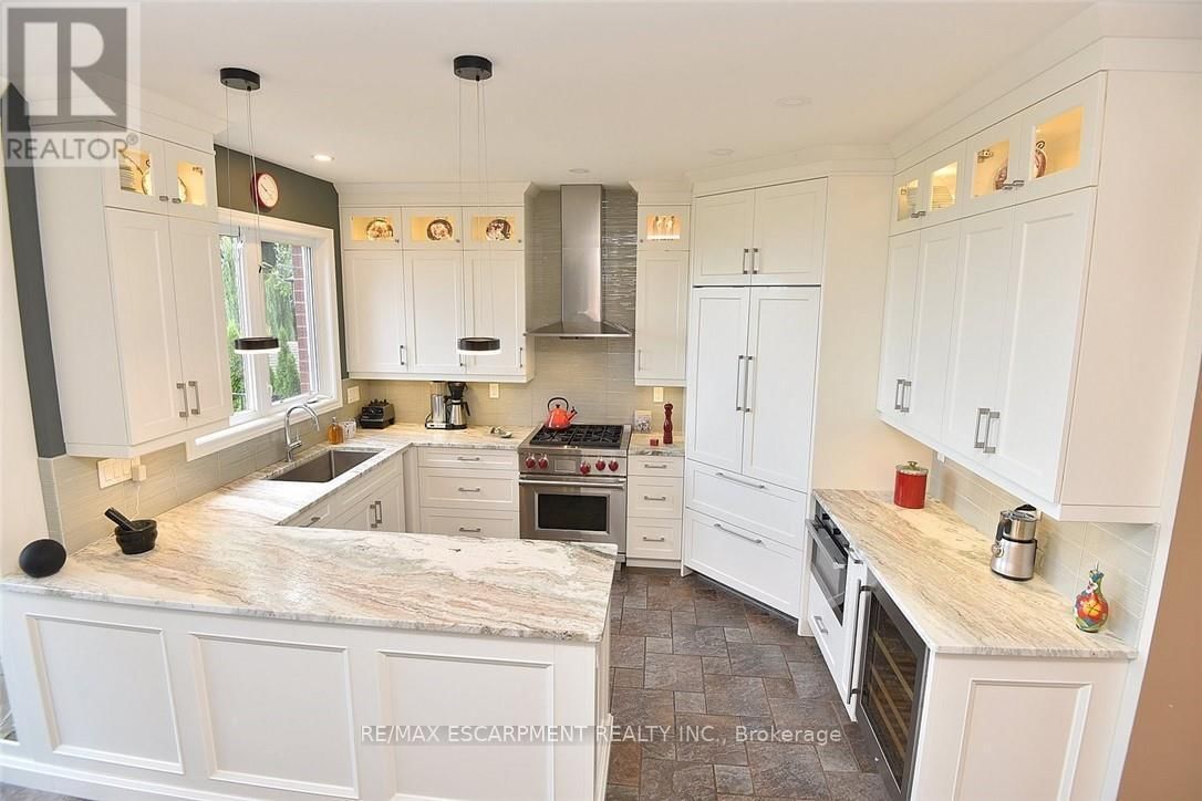 5 - 97 SUNVALE PLACE Image 8