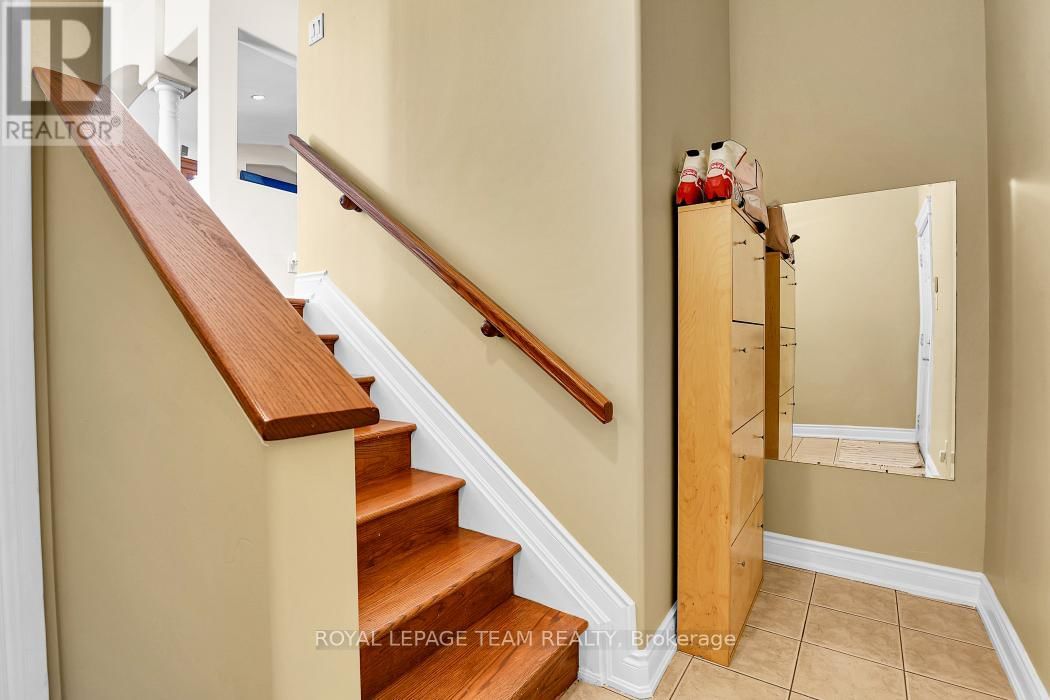 6637 STANMORE STREET Image 14