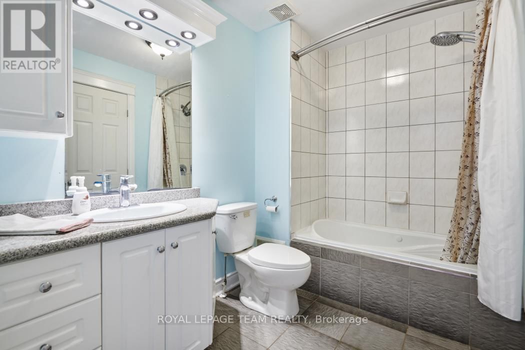 6637 STANMORE STREET Image 22