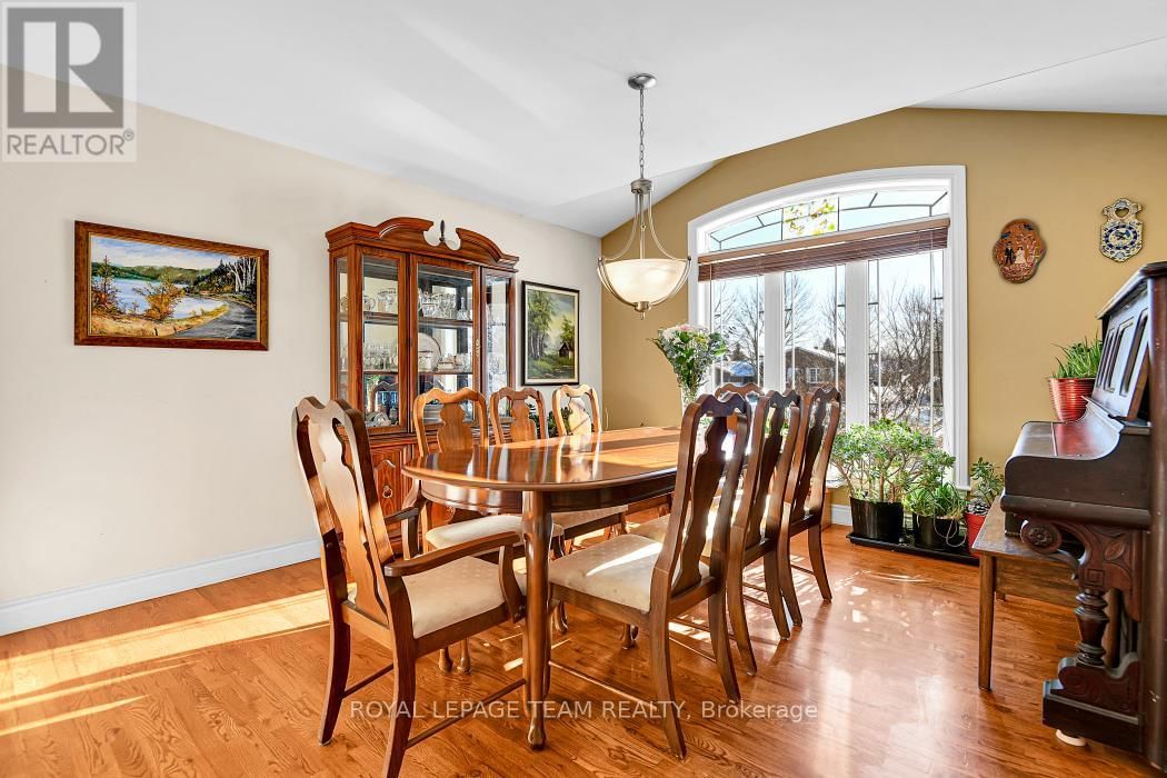 6637 STANMORE STREET Image 8