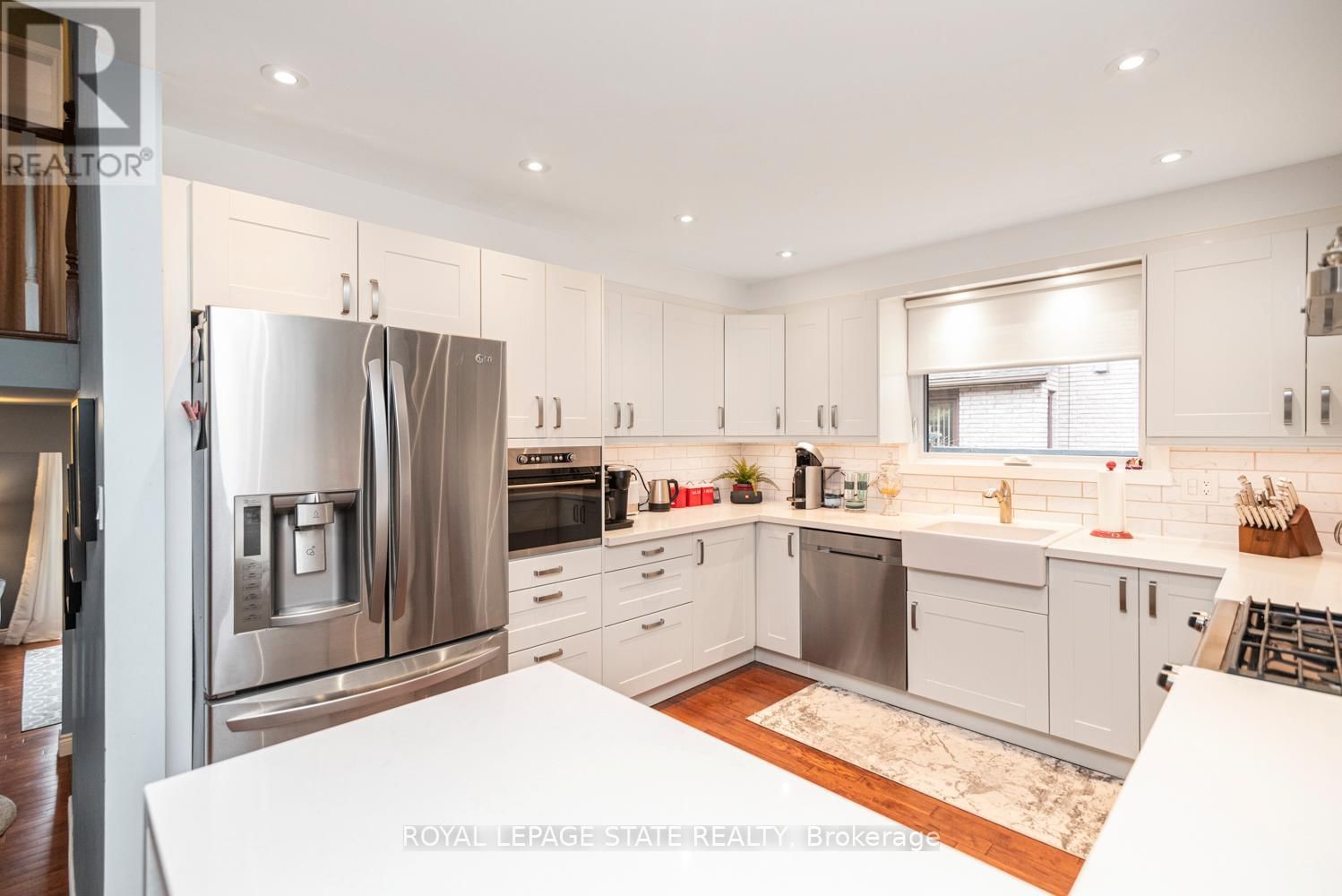 97 ALBION FALLS BOULEVARD Image 11