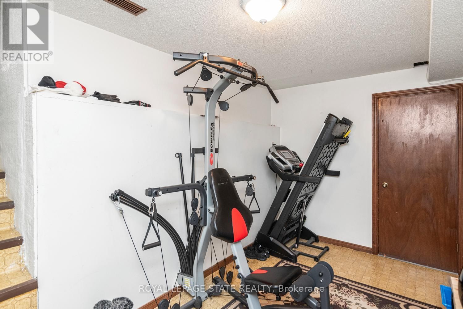 97 ALBION FALLS BOULEVARD Image 39