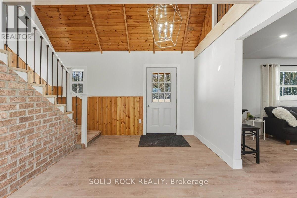 1802 CENTRE LINE ROAD Image 10