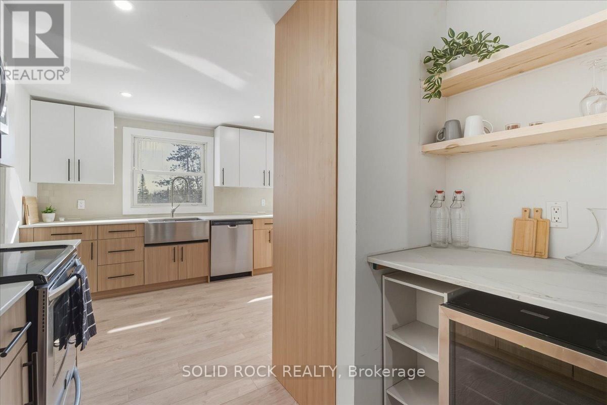 1802 CENTRE LINE ROAD Image 17