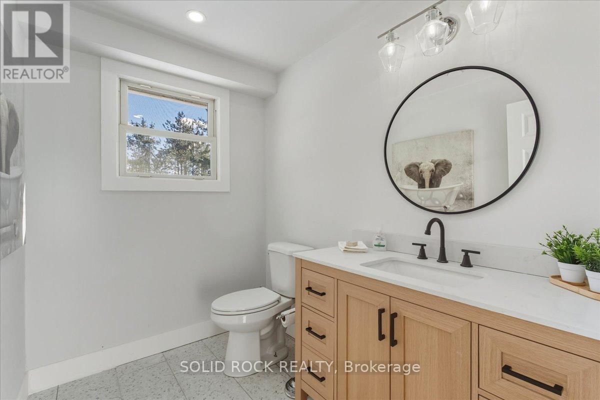 1802 CENTRE LINE ROAD Image 24