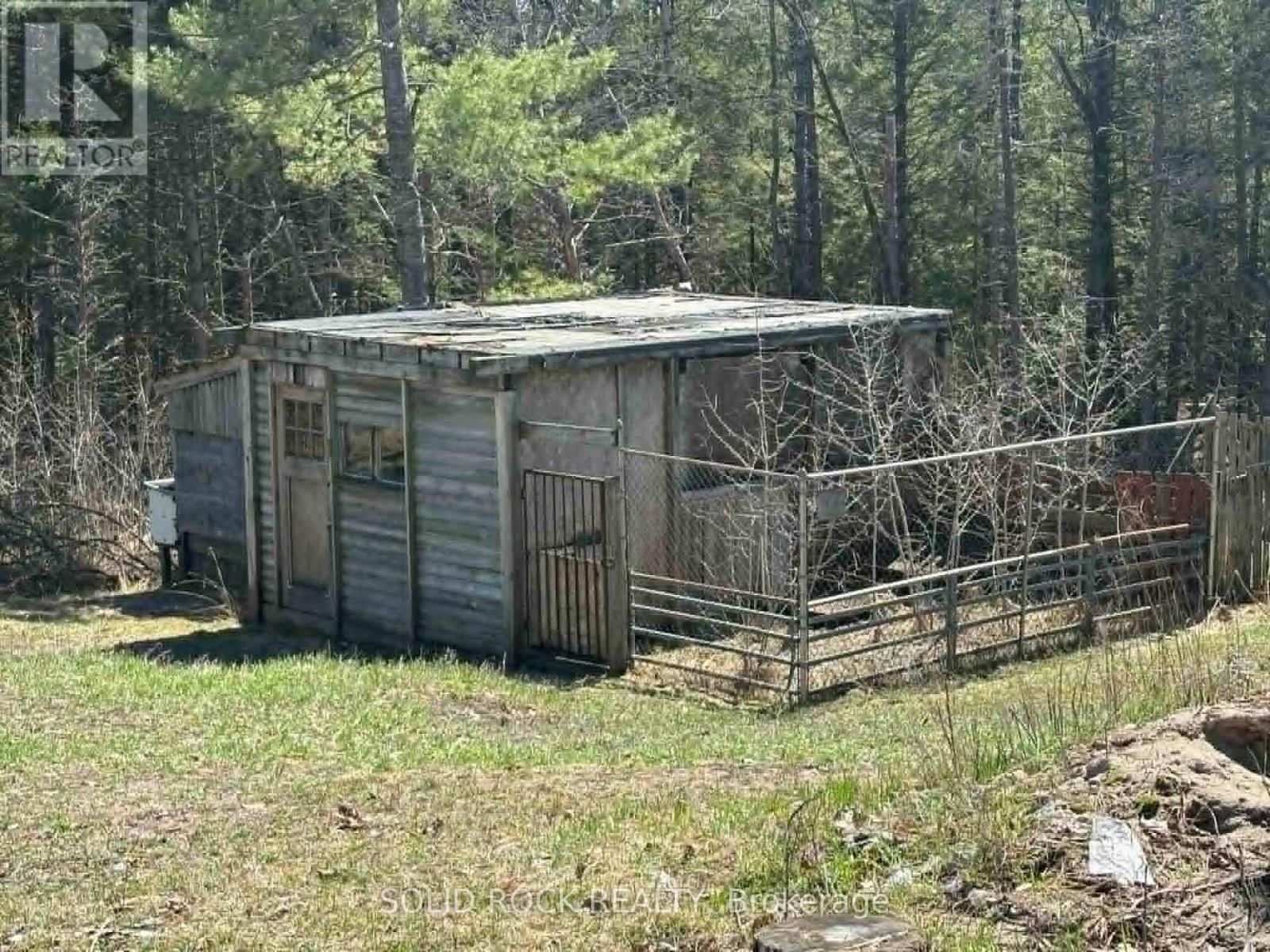 1802 CENTRE LINE ROAD Image 37