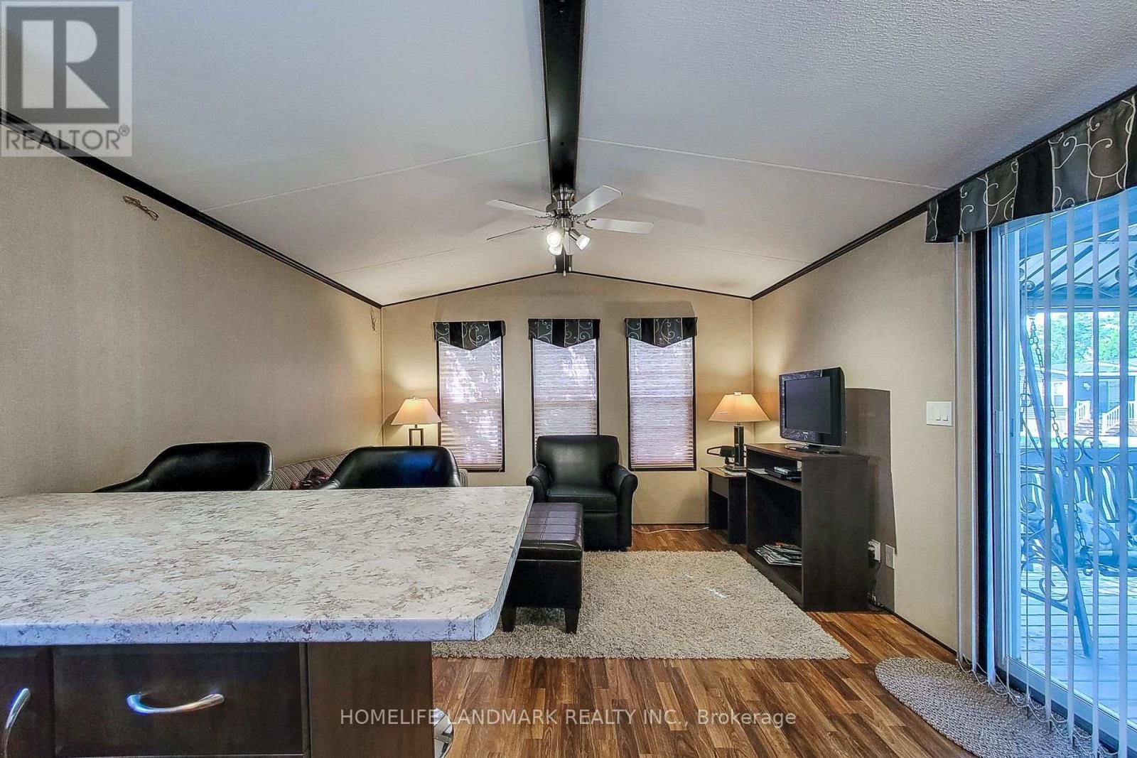 232 - 1501 LINE 8 ROAD Image 13