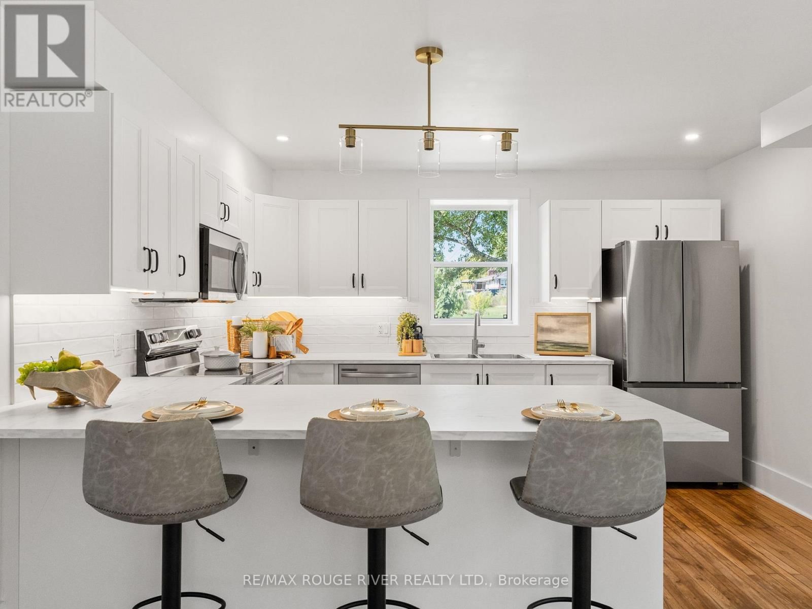 120 SPRING STREET Image 6