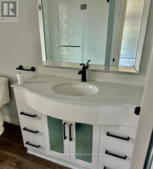 601 RUBIDGE STREET Image 12