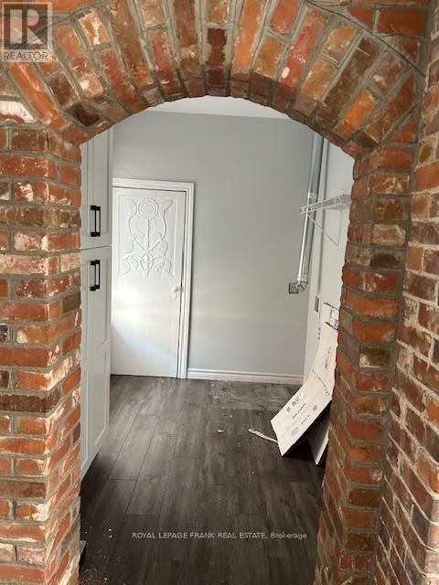 601 RUBIDGE STREET Image 20