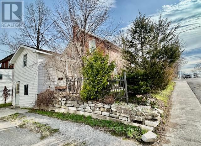 601 RUBIDGE STREET Image 22