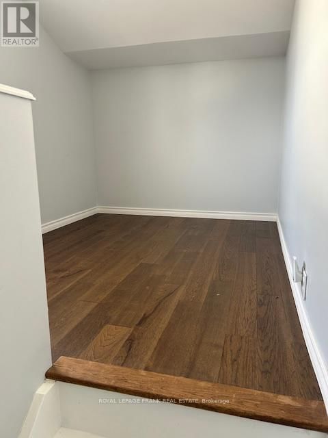 601 RUBIDGE STREET Image 8