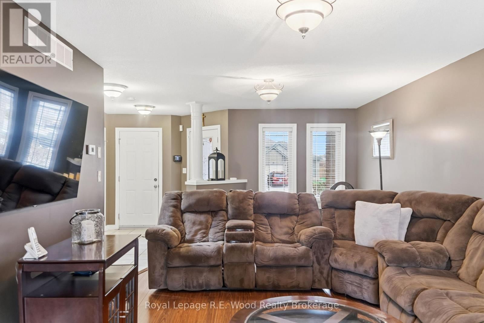 38 LANGRELL AVENUE Image 17