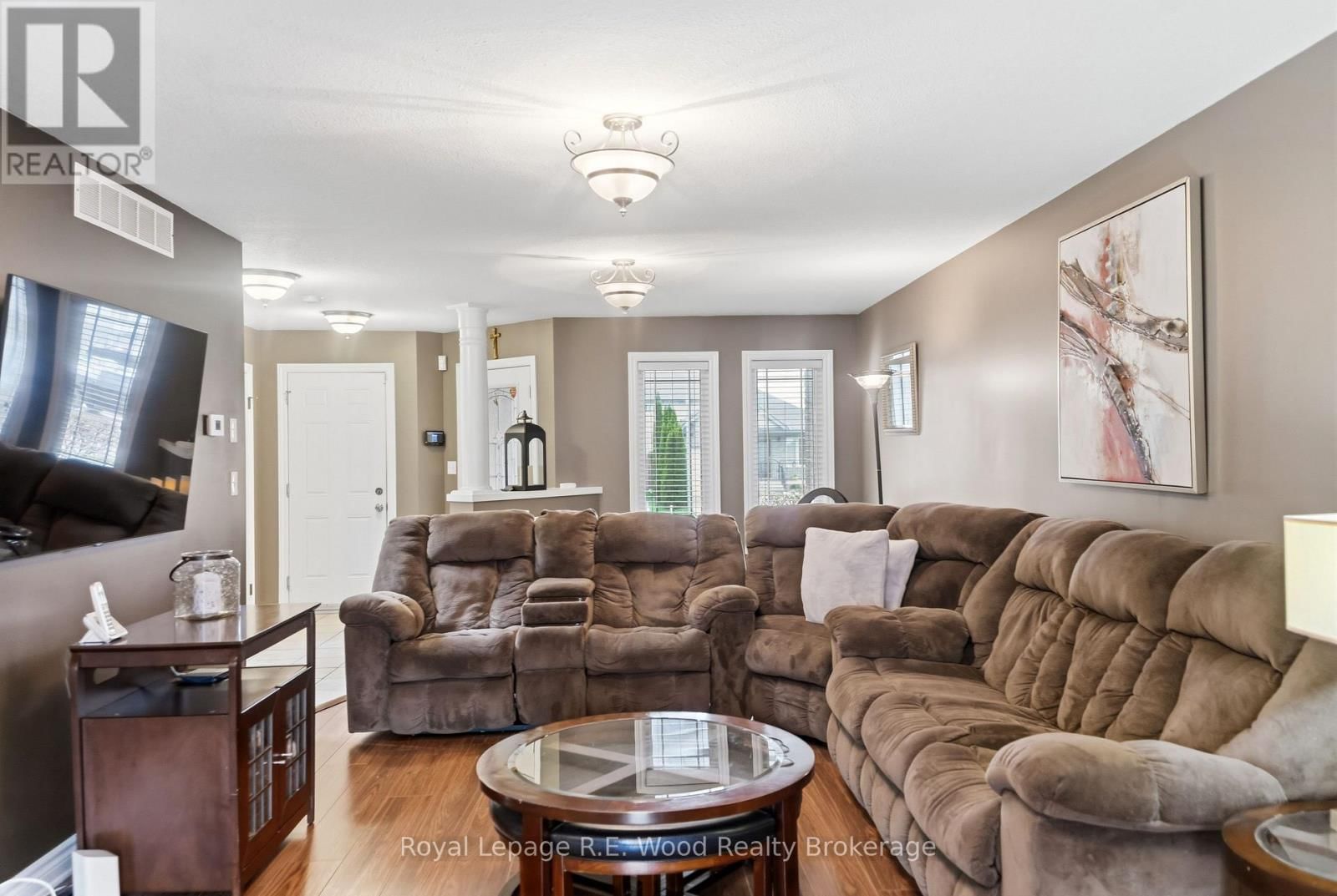 38 LANGRELL AVENUE Image 18