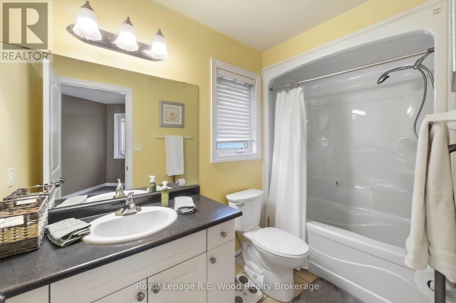 38 LANGRELL AVENUE Image 38