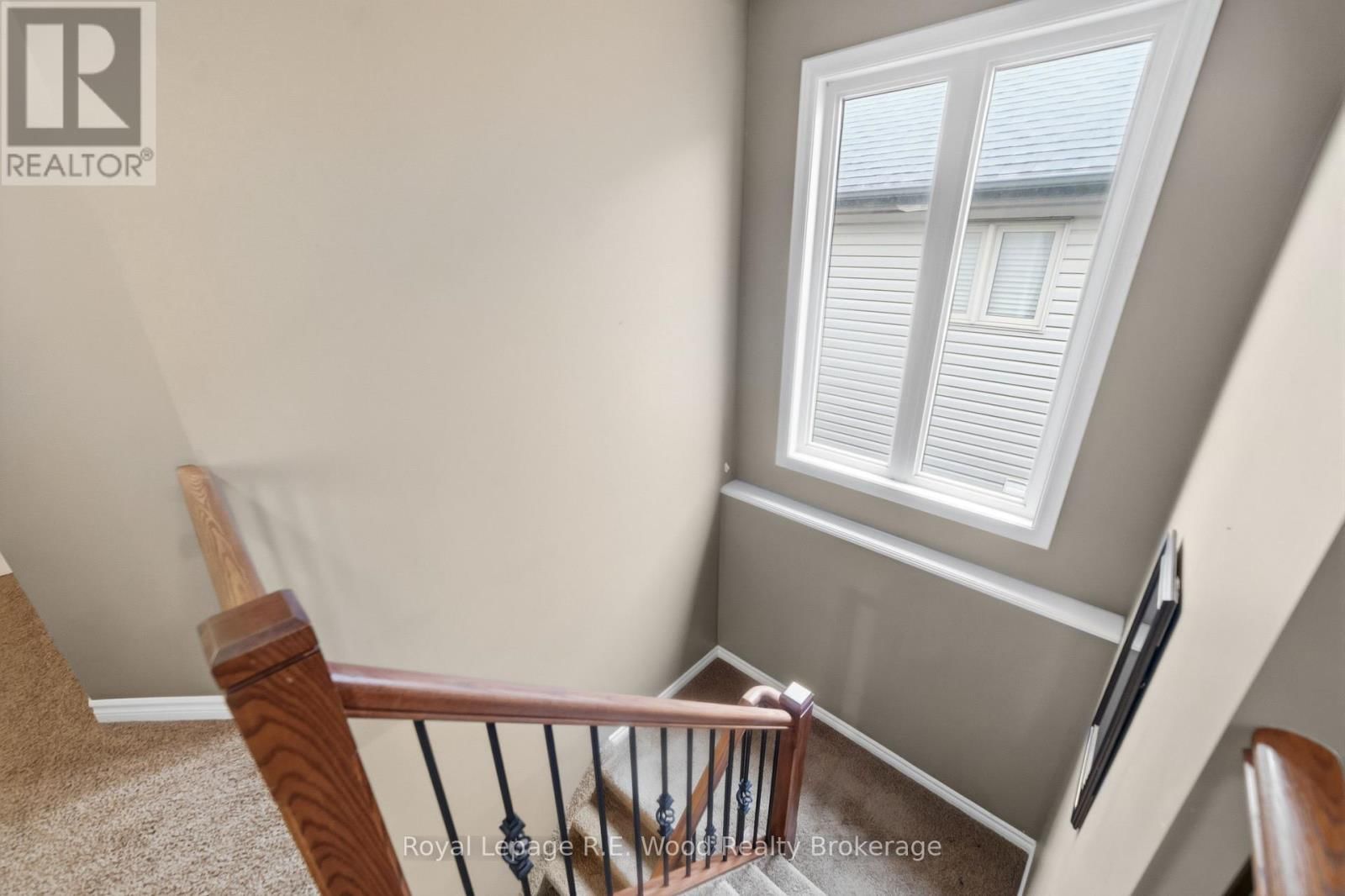 38 LANGRELL AVENUE Image 40