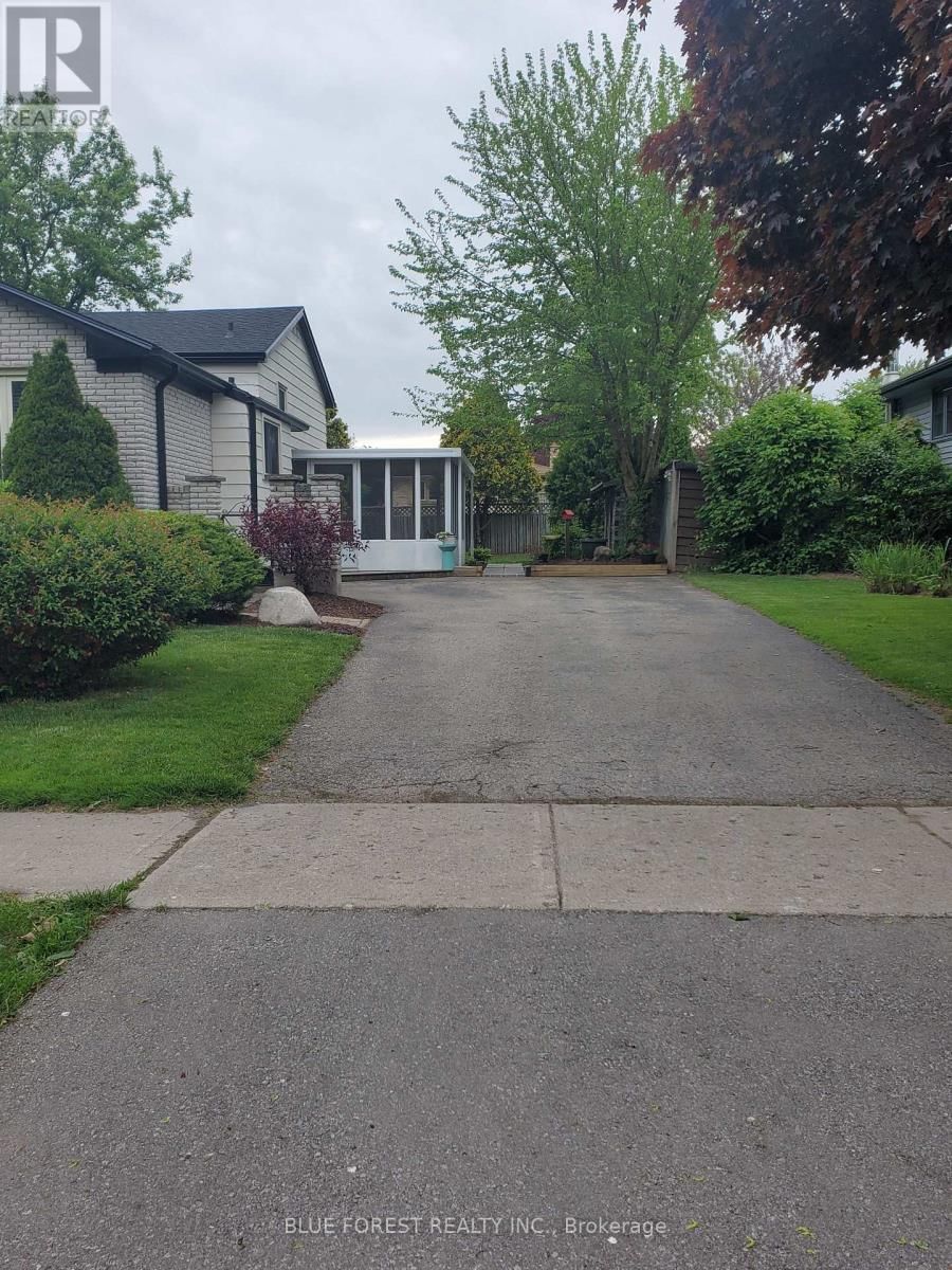 1039 OSGOODE DRIVE Image 16