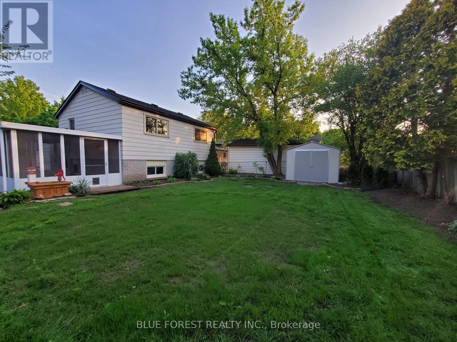 1039 OSGOODE DRIVE Image 18