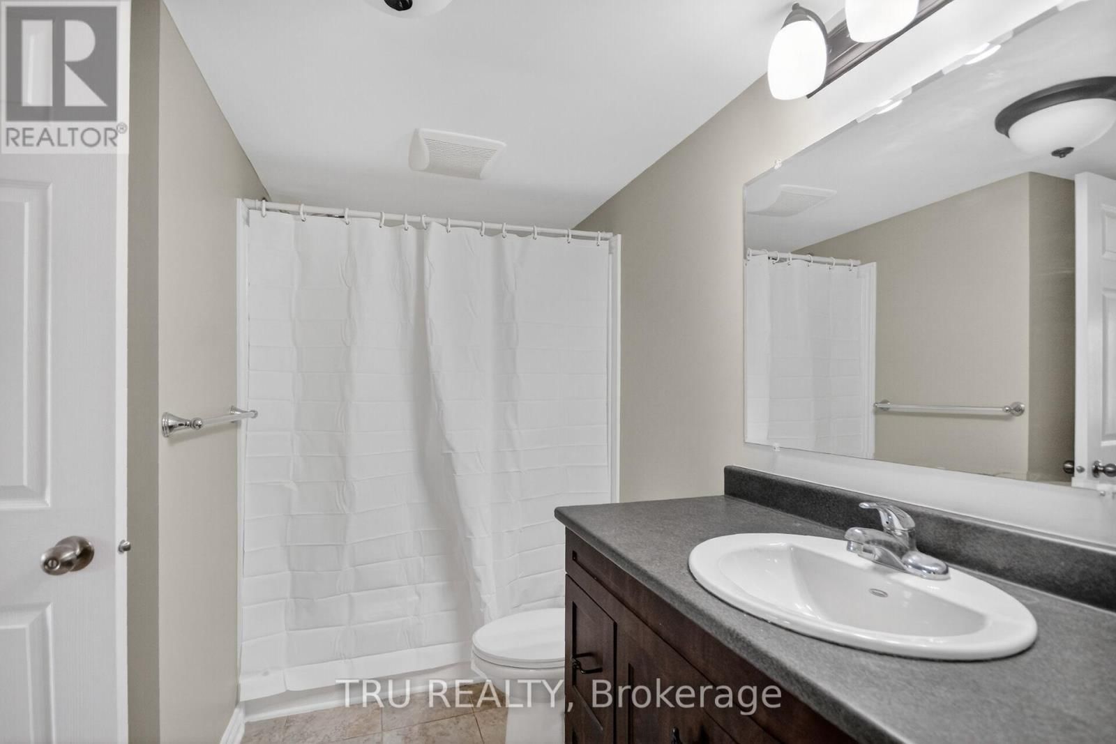 113 - 398 VAN BUREN STREET Image 20