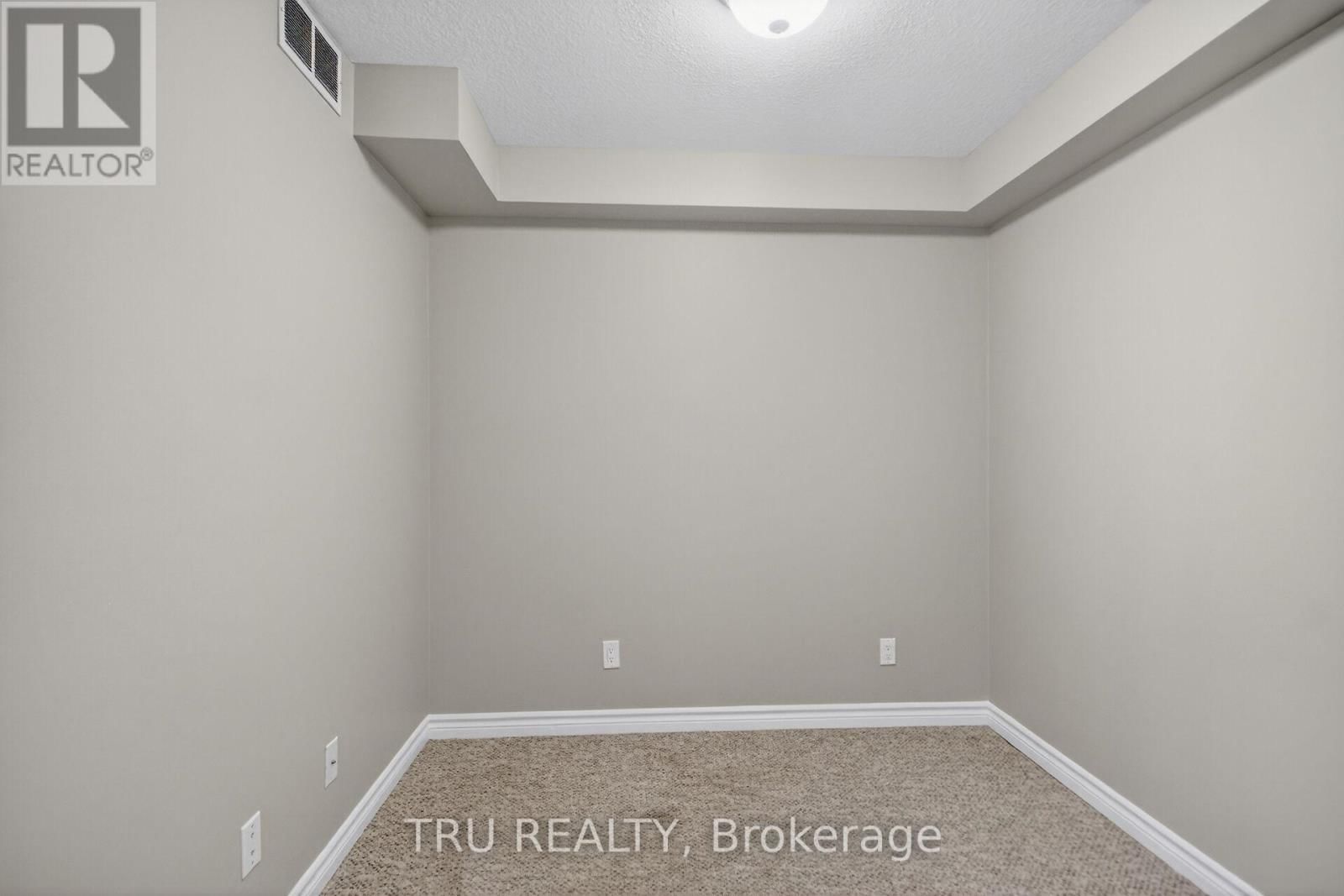 113 - 398 VAN BUREN STREET Image 22