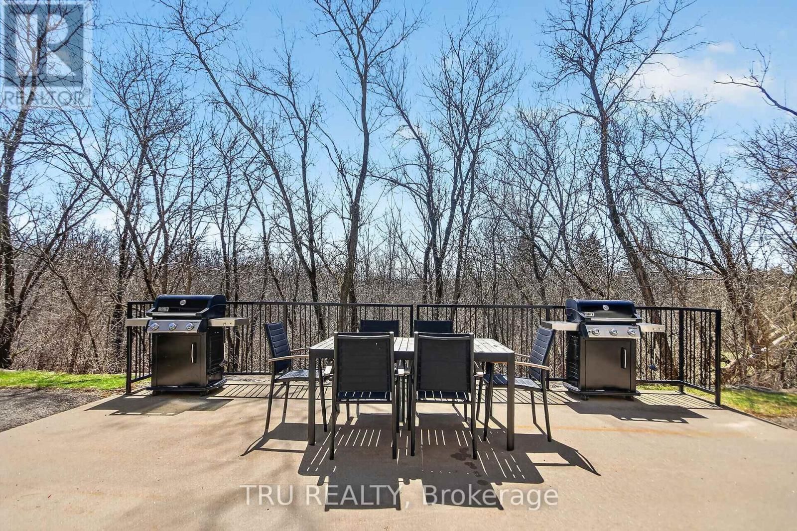 113 - 398 VAN BUREN STREET Image 31