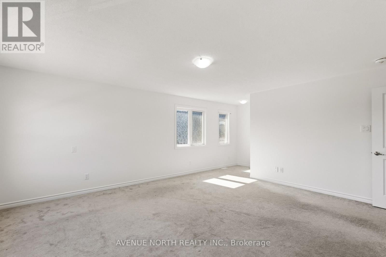36 DUN SKIPPER DRIVE Image 40