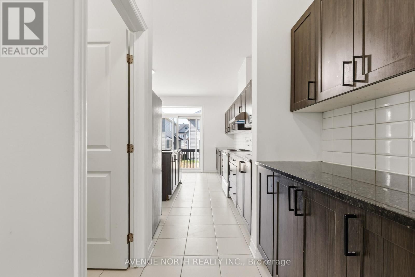 36 DUN SKIPPER DRIVE Image 22