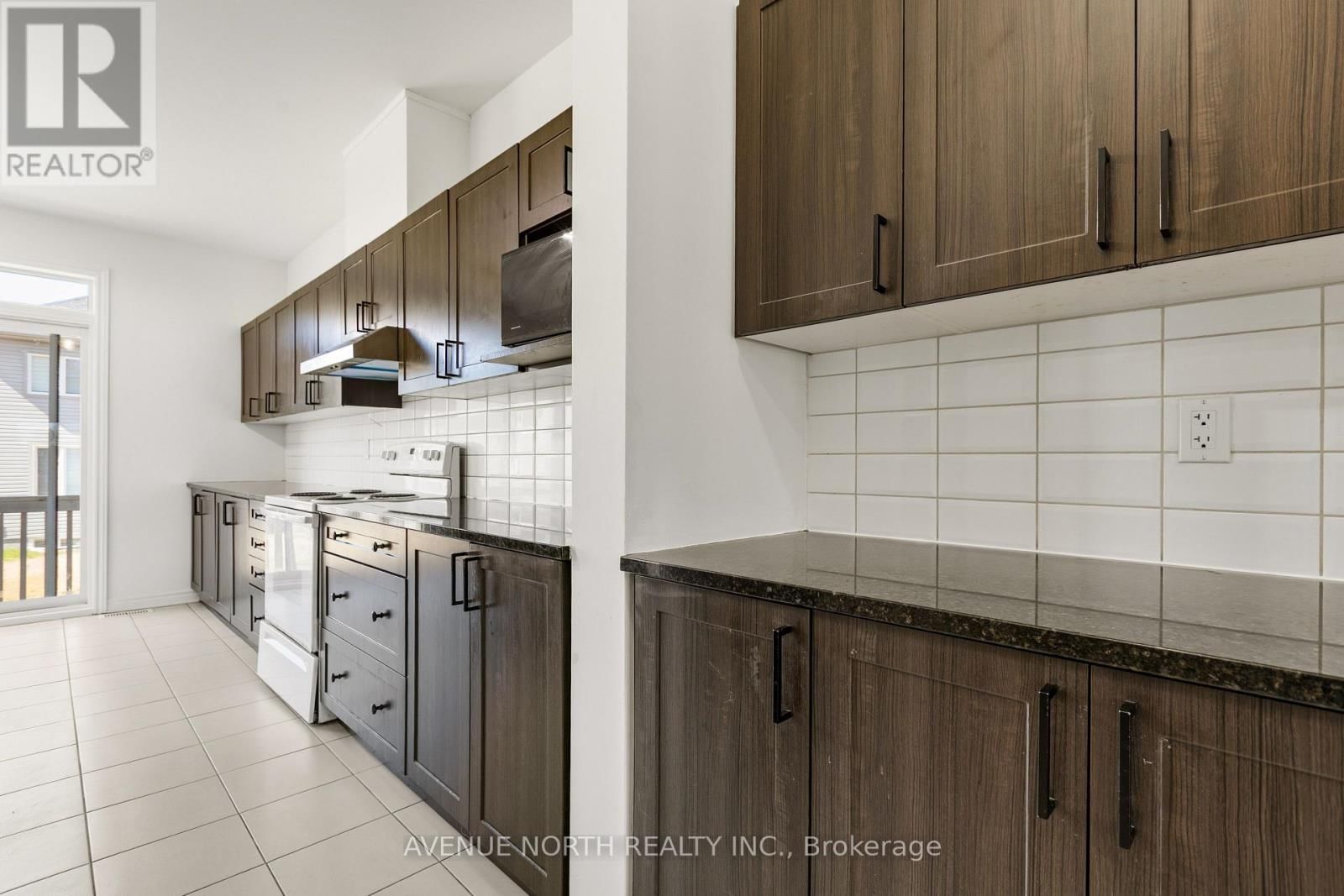 36 DUN SKIPPER DRIVE Image 24