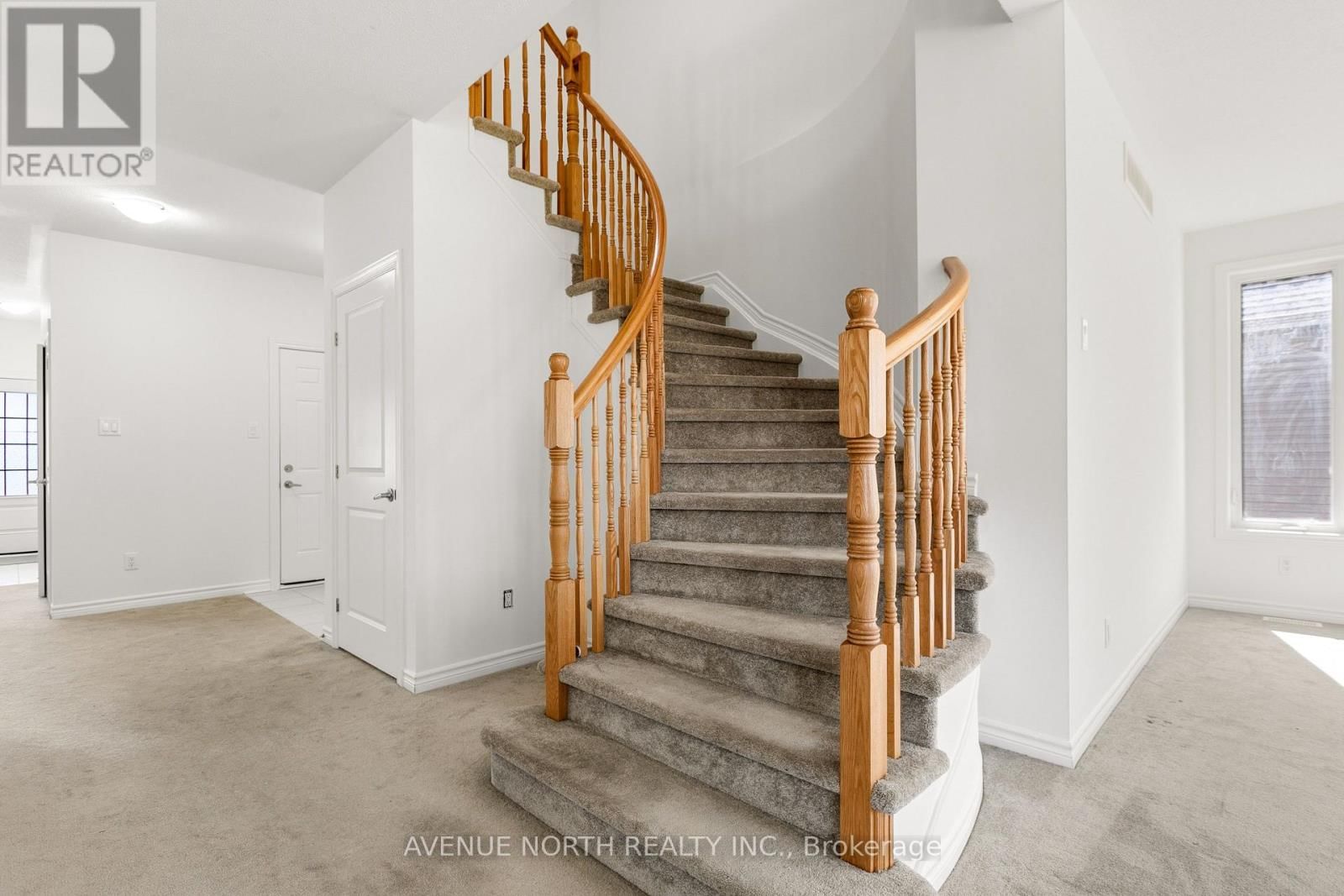 36 DUN SKIPPER DRIVE Image 27