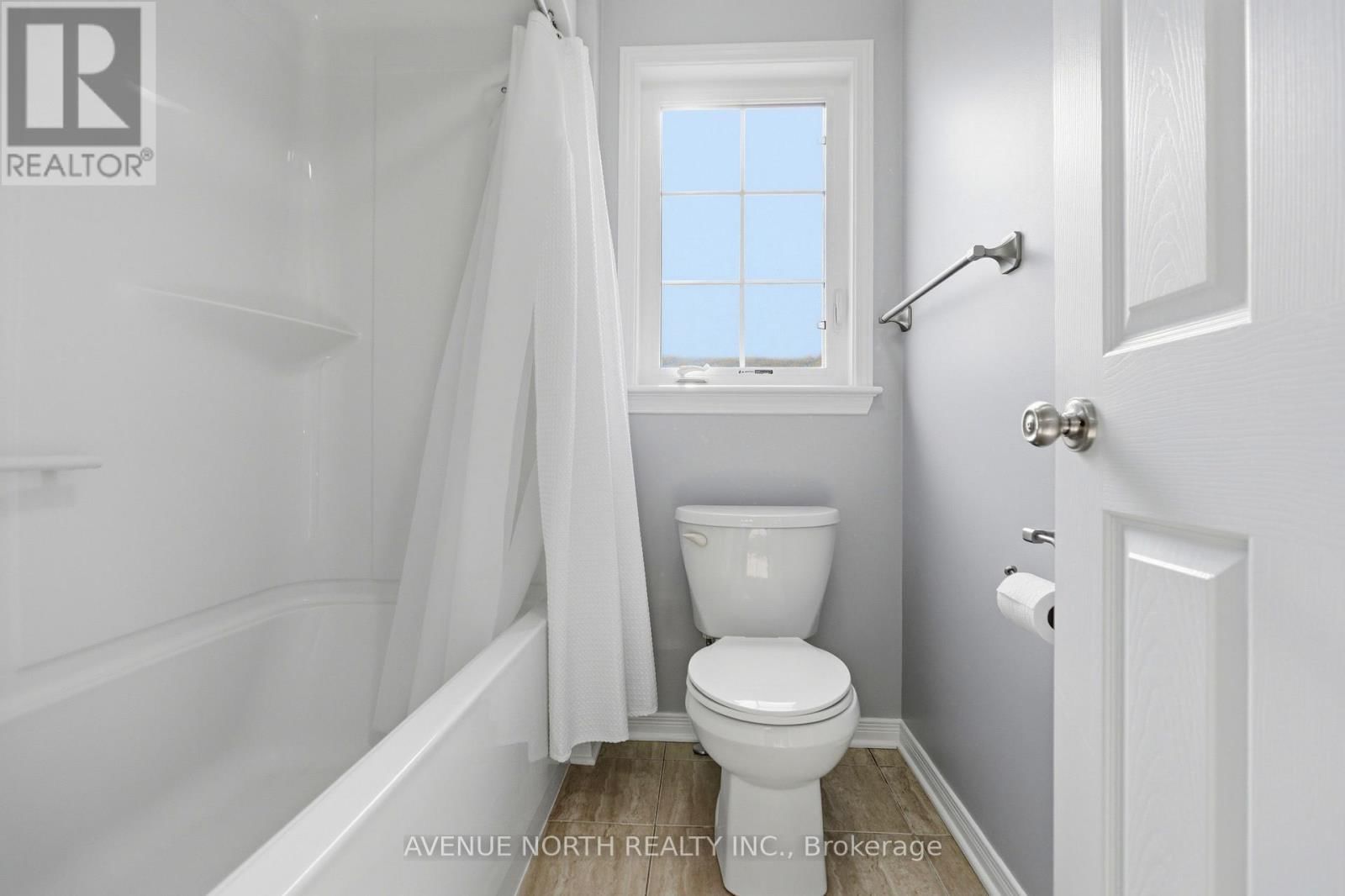 514 PINAWA CIRCLE Image 31