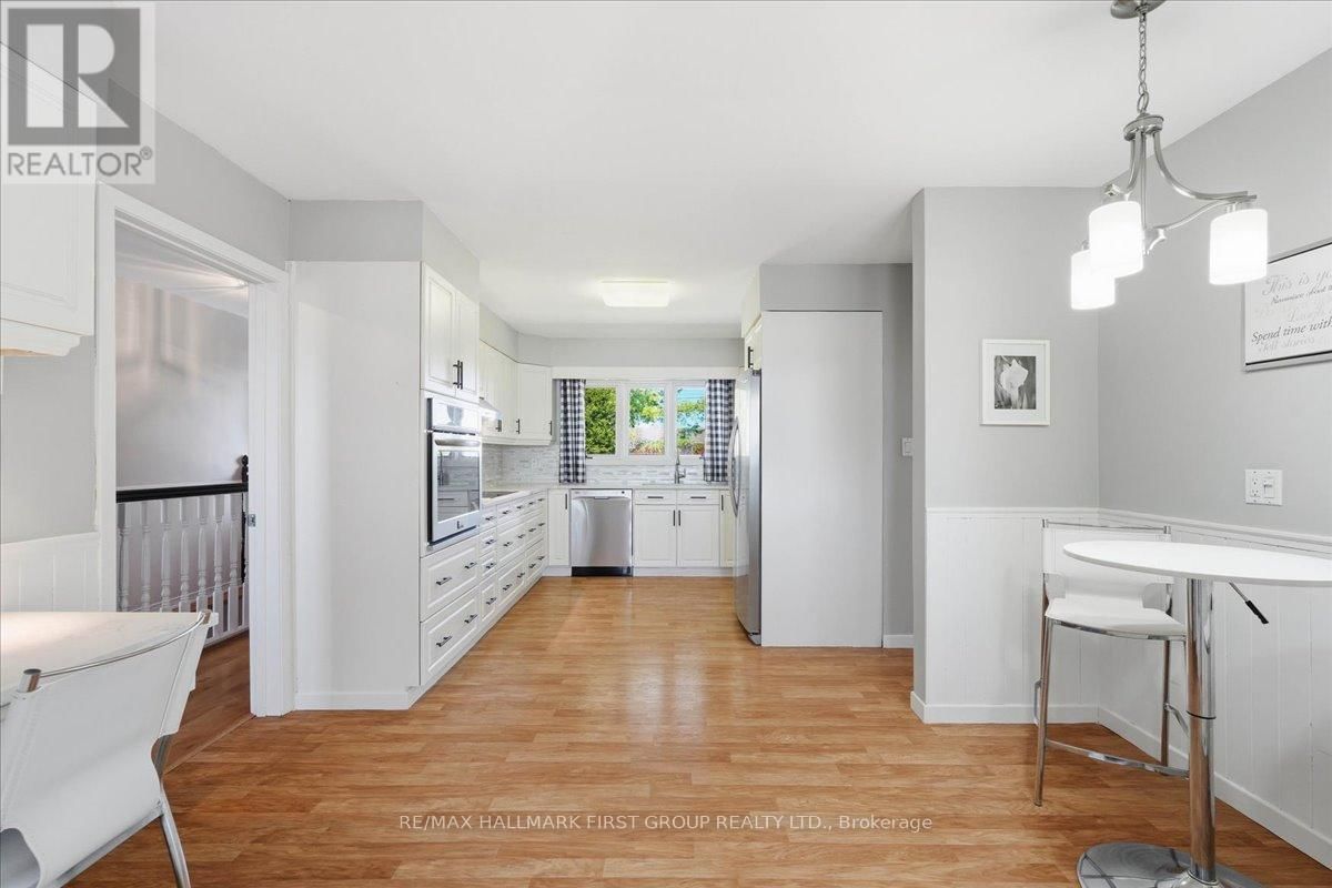 9 DORTHY DRIVE Image 13