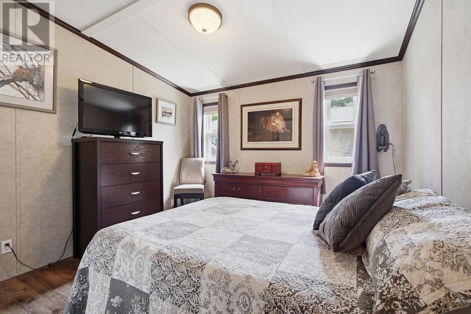 142 - 22790 AMIENS ROAD Image 15