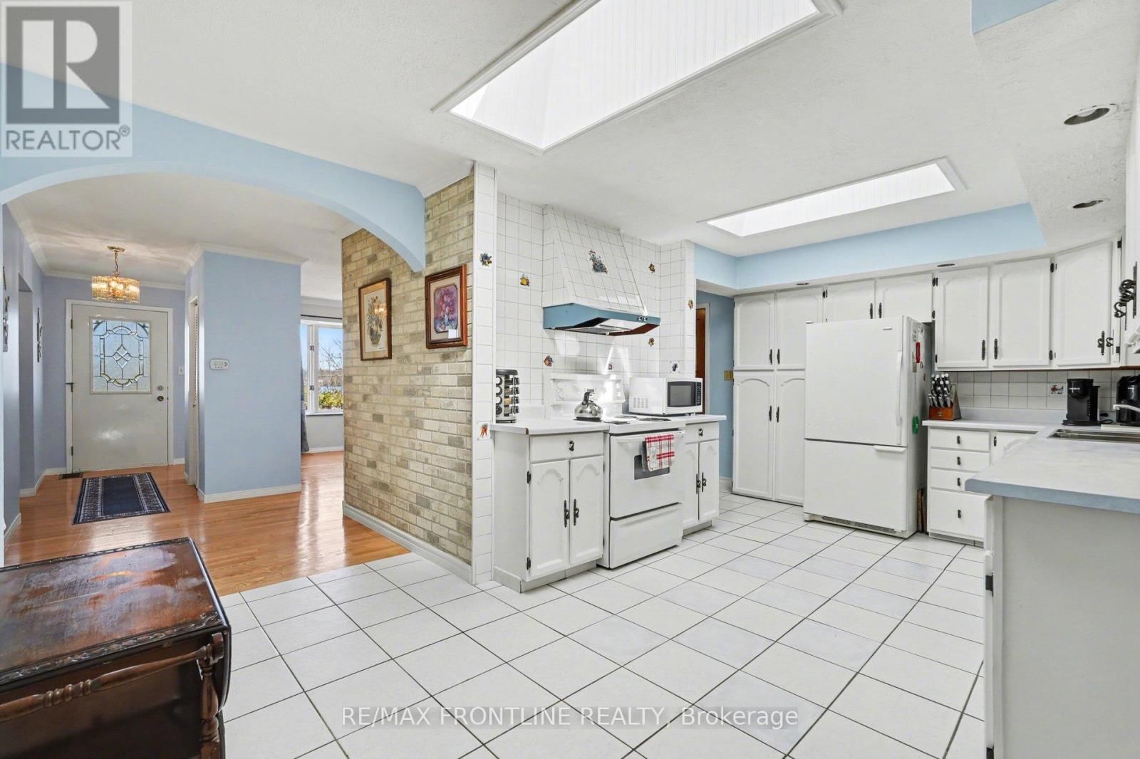 22899 HIGHWAY 7 HIGHWAY Image 10