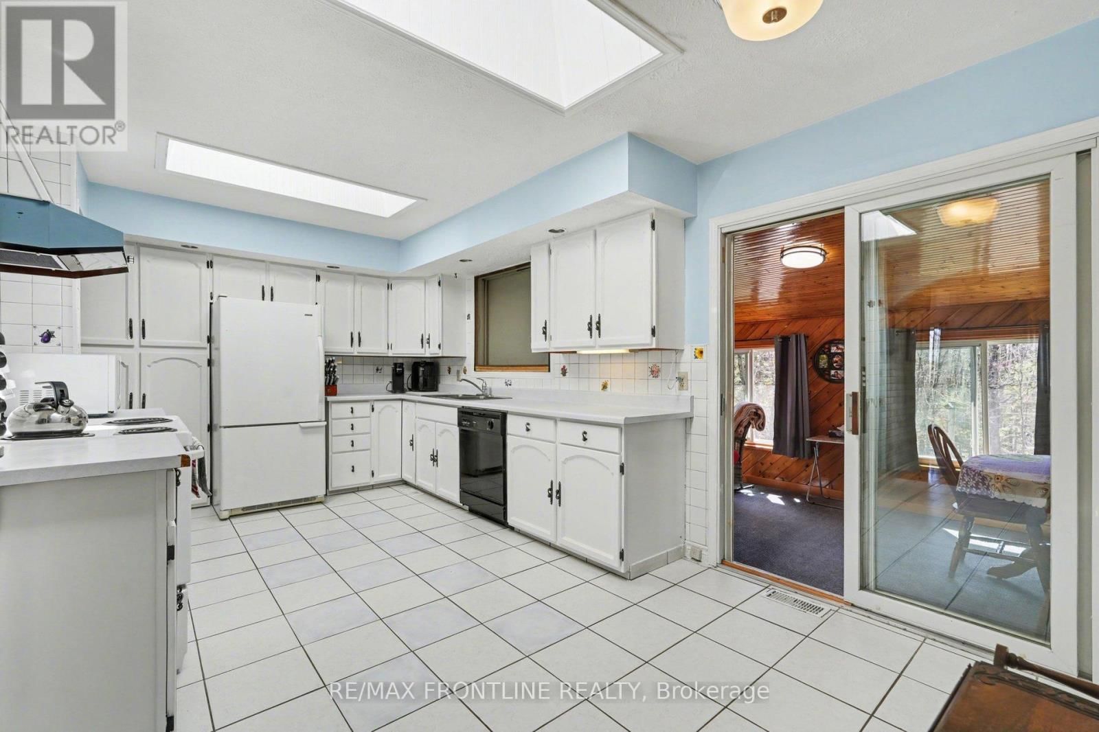 22899 HIGHWAY 7 HIGHWAY Image 11