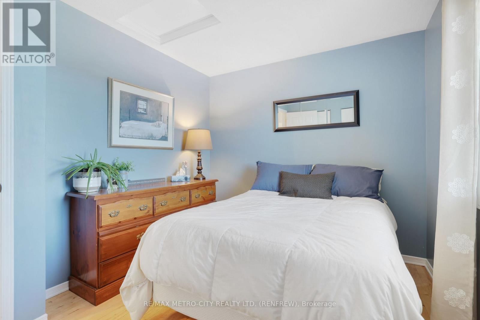 1513B WHELAN ROAD Image 19