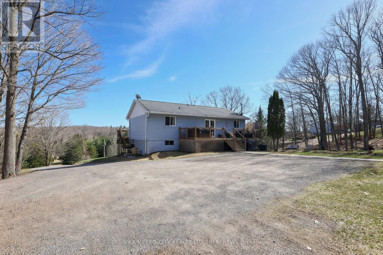 1513B WHELAN ROAD Image 32