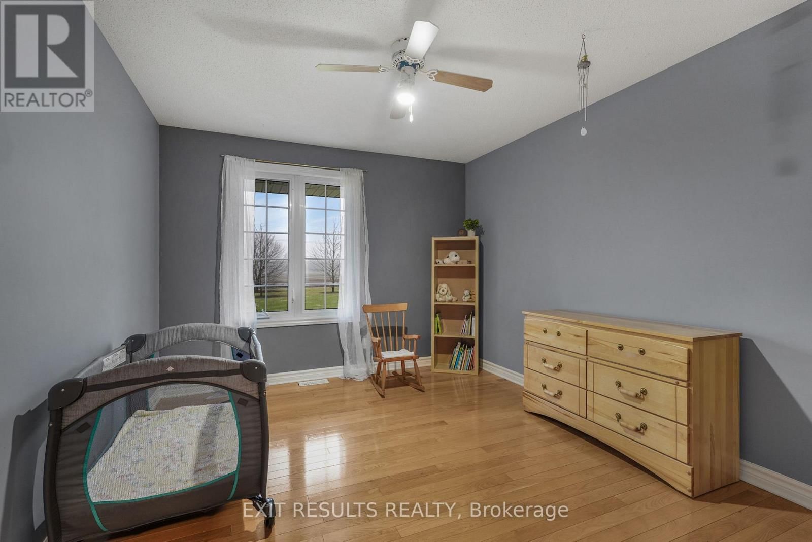 638 ST THOMAS ROAD Image 15