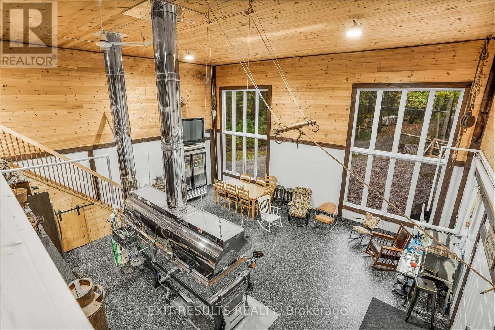 638 ST THOMAS ROAD Image 25