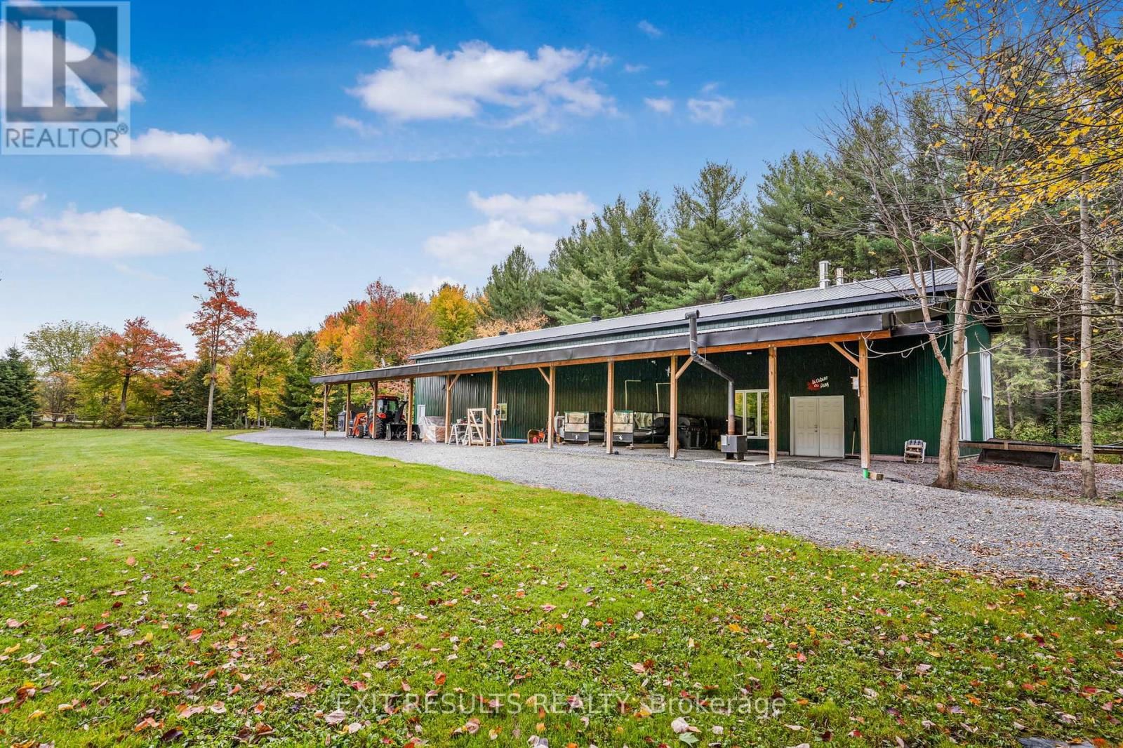 638 ST THOMAS ROAD Image 26