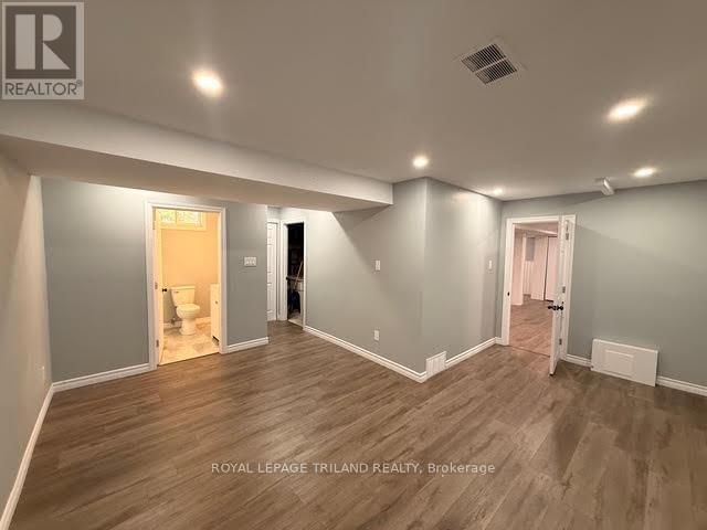 165 RAILWAY AVENUE Image 23