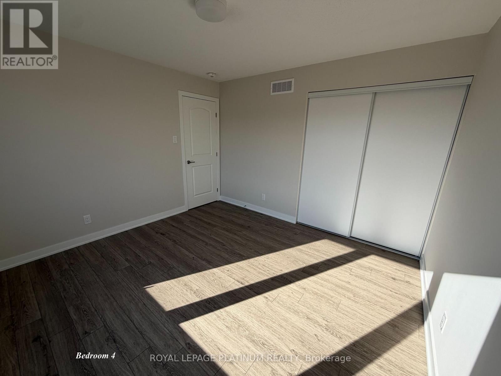 6384 OTTAWA STREET WEST Image 22