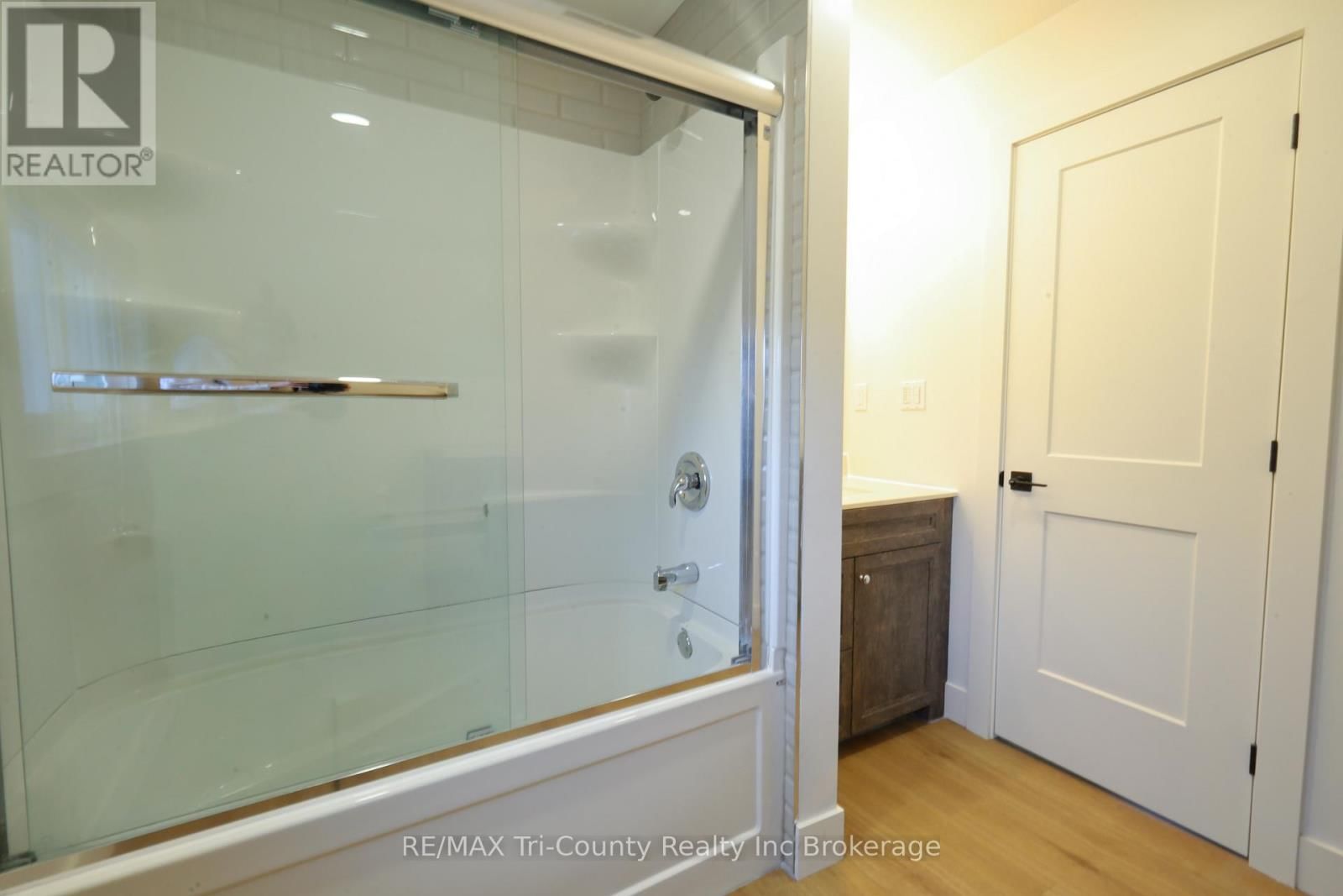 46 BALACLAVA STREET Image 28