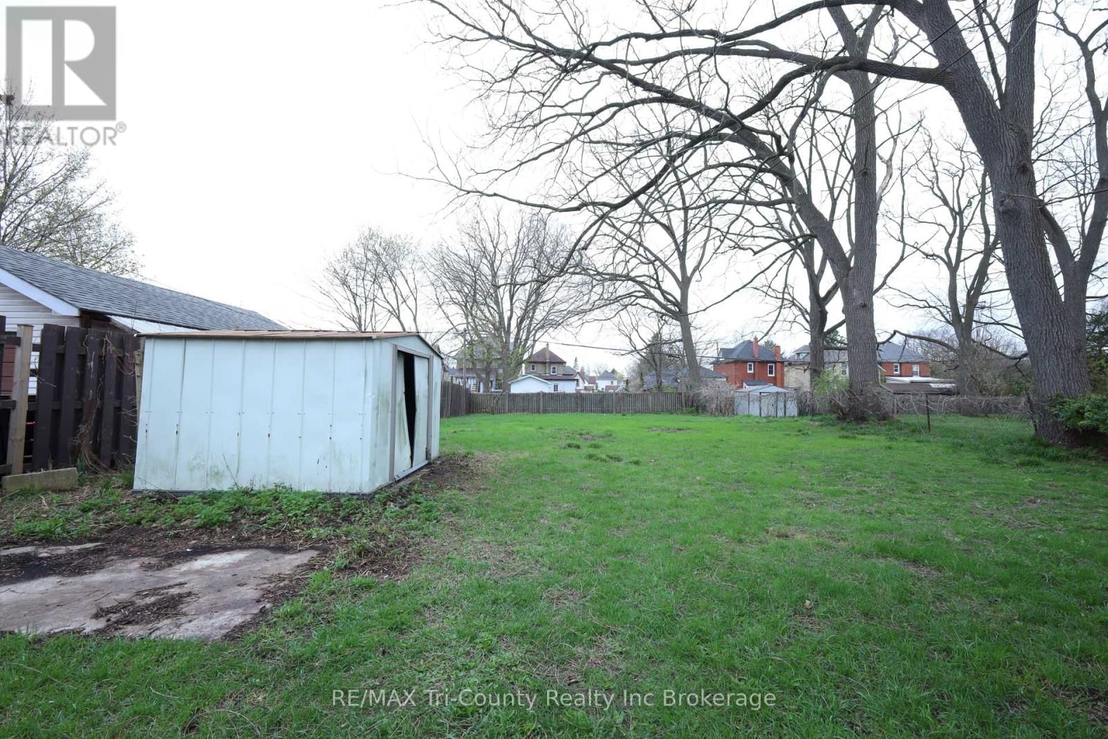 46 BALACLAVA STREET Image 34