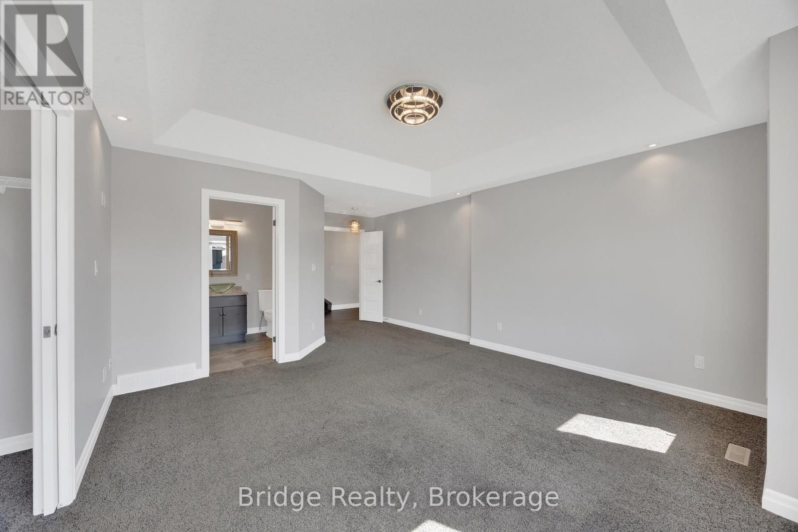 1060 ALBERNI ROAD Image 25