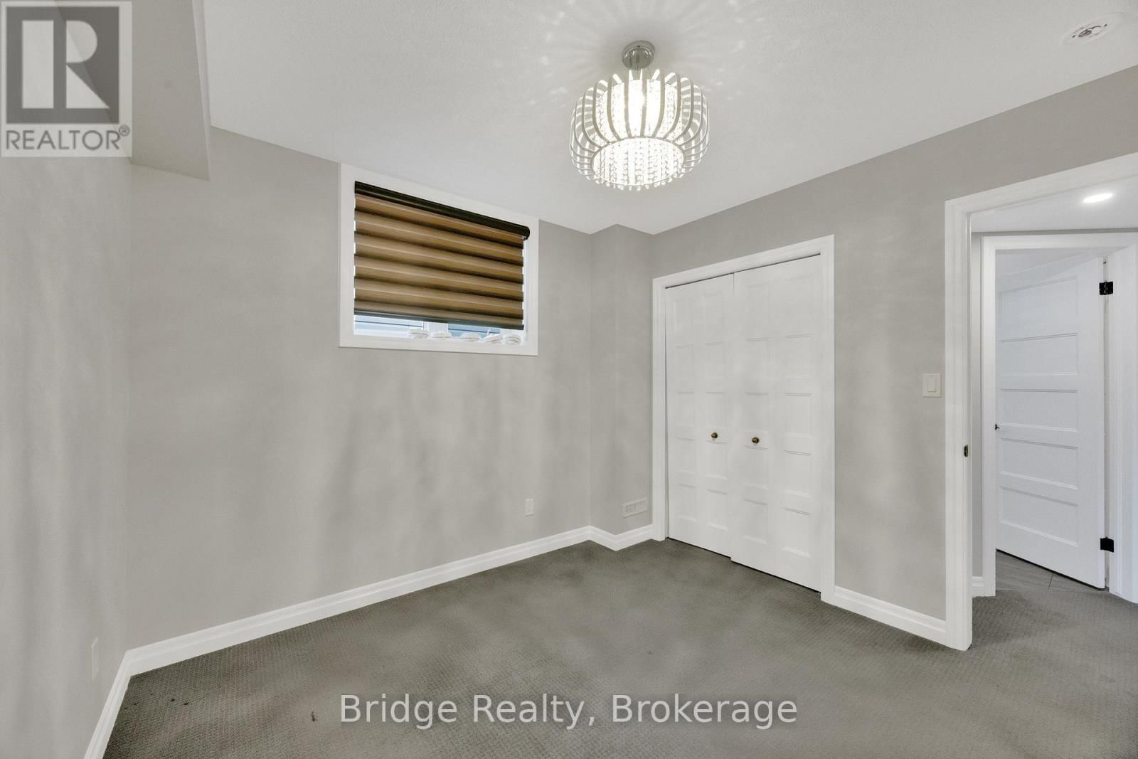 1060 ALBERNI ROAD Image 39