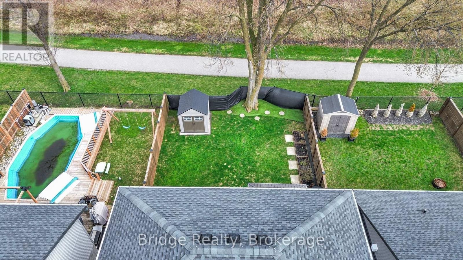 1060 ALBERNI ROAD Image 44